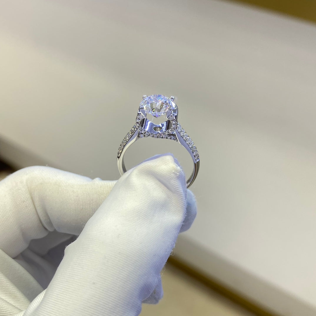 Majesty Crown