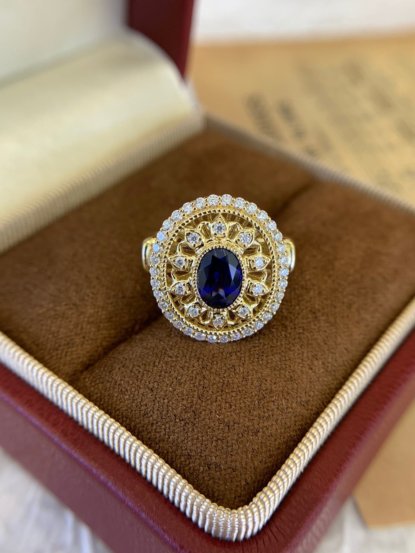 Antique Blue Grace 