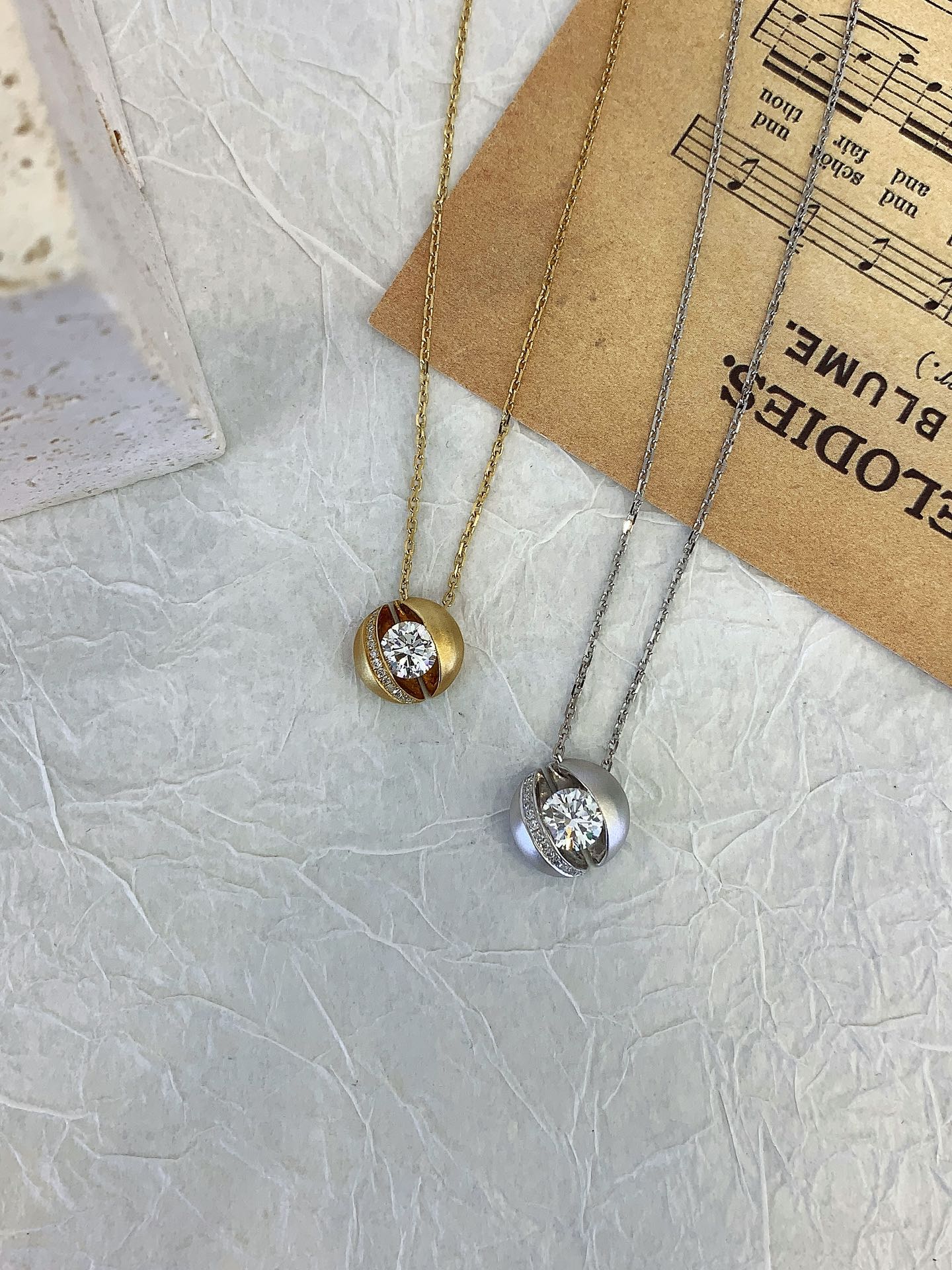Dual Orb