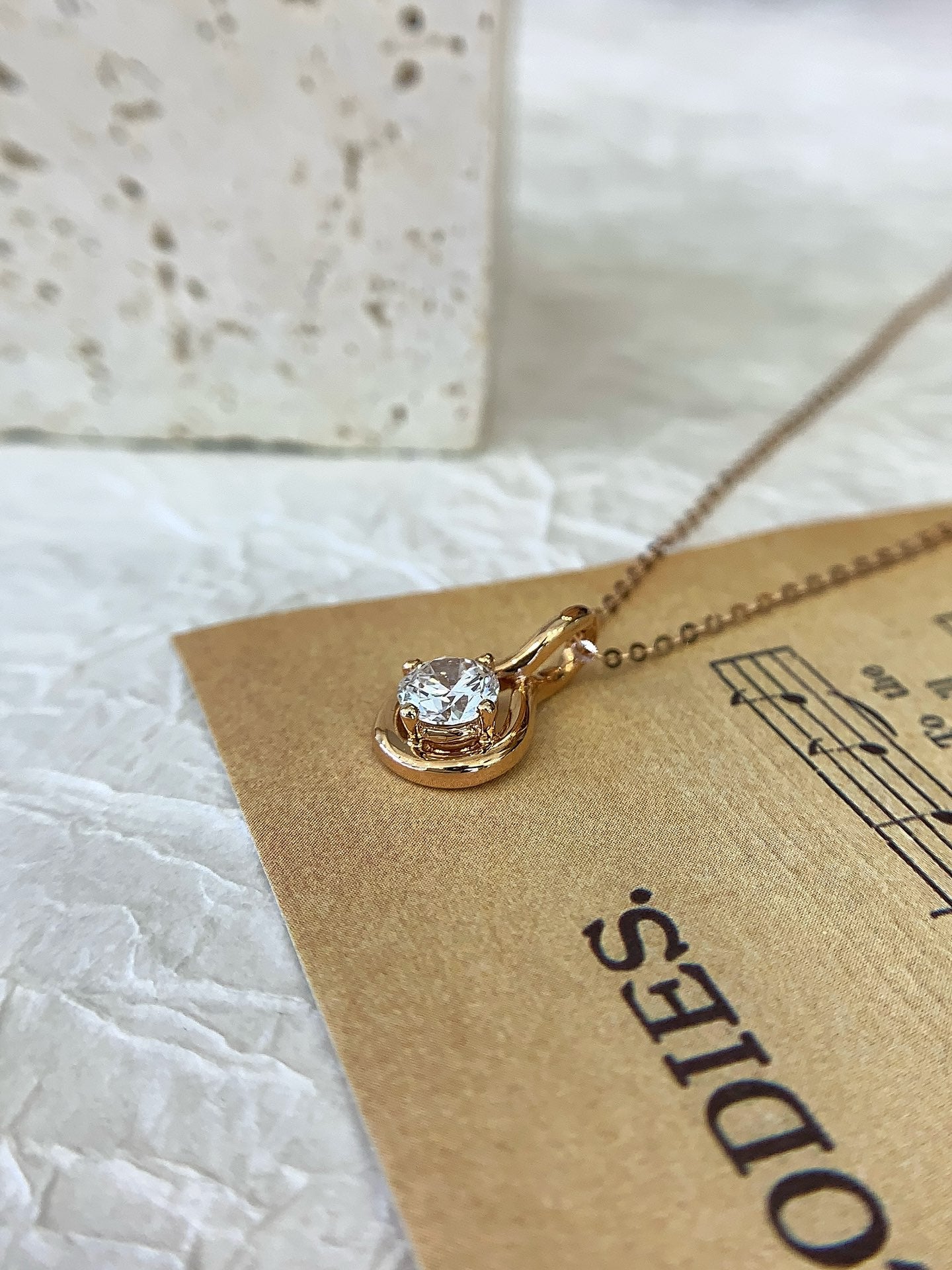 Rose Swirl Solitaire