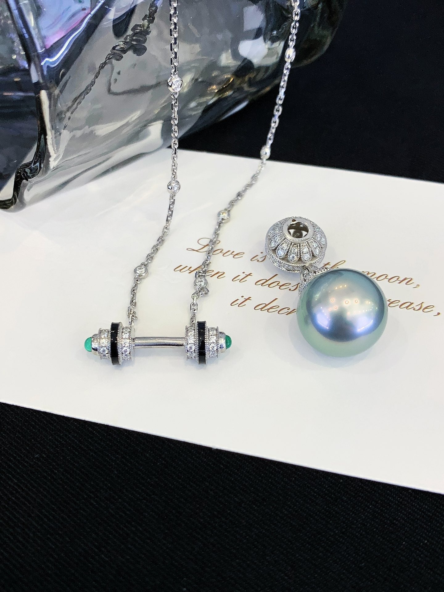 Lunar Collier