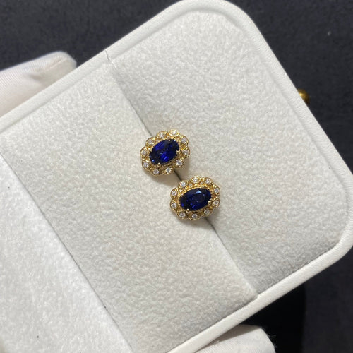 Myra Studs