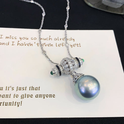 Lunar Collier