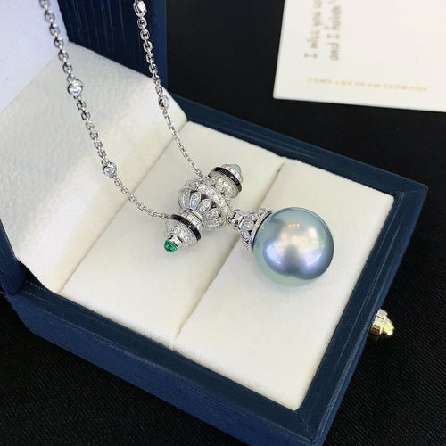 Lunar Collier