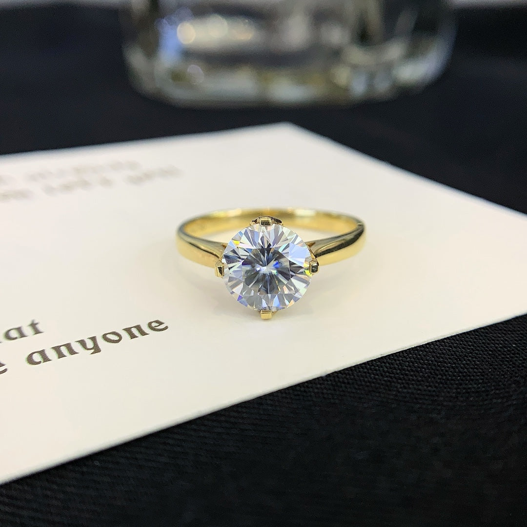 Sunlit Solitaire