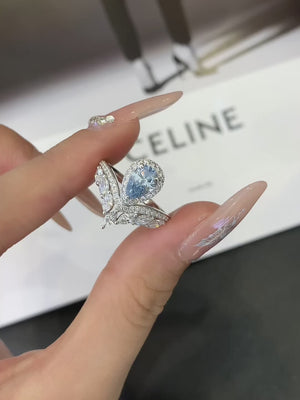 Aqua Crown