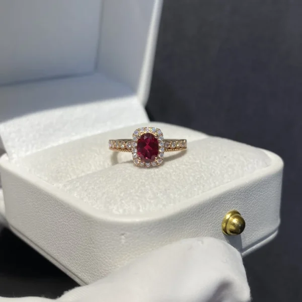 Stunning Gold Ring with Ruby and Diamond Accents - Image 3